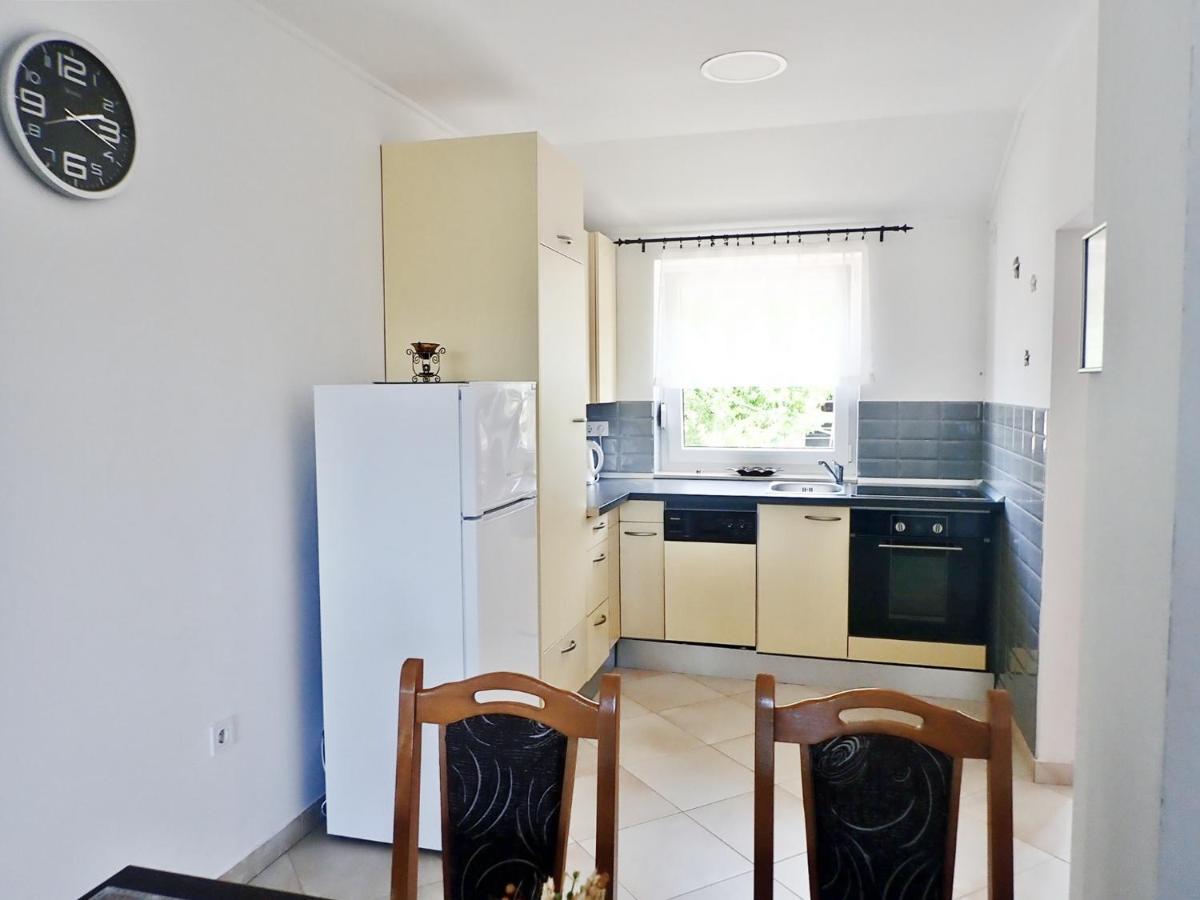 Apartment Maca Стариград-Пакленица Экстерьер фото